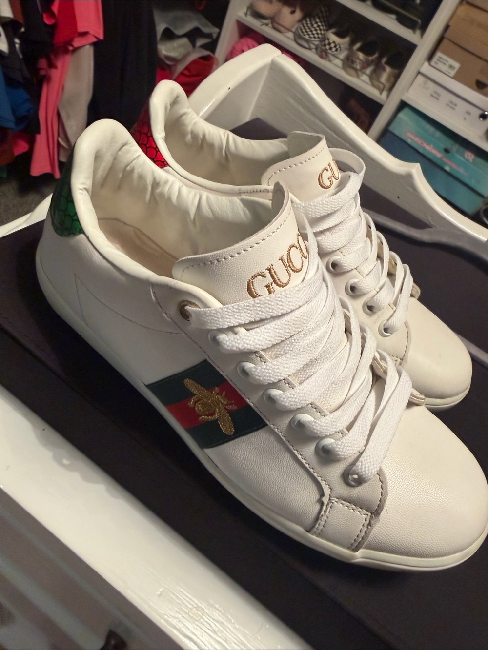 Gucci White Leather Low-Top Sneakers with Red & Green Stripe and Gold Bee